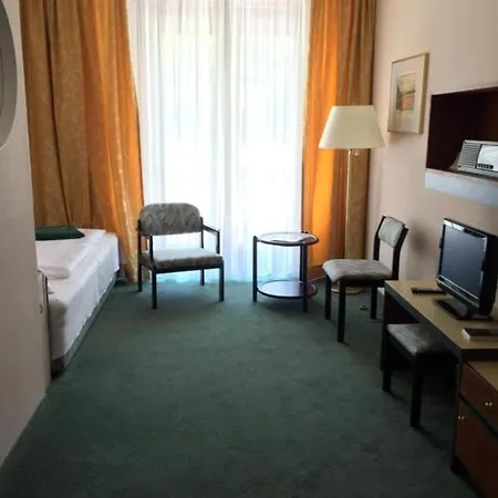 See-hotel Post Am Attersee 4*